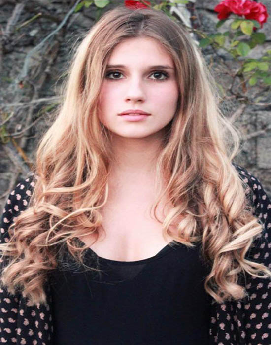 Julia, 25 ans (Nice)