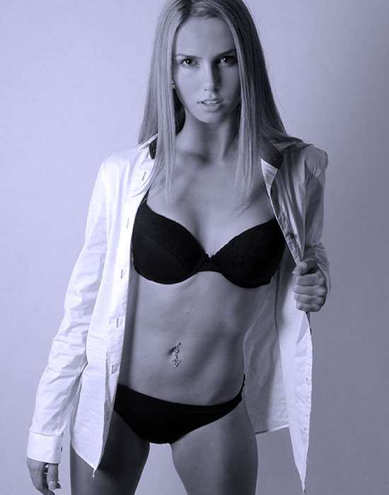 Precilia (25 ans, Pau)