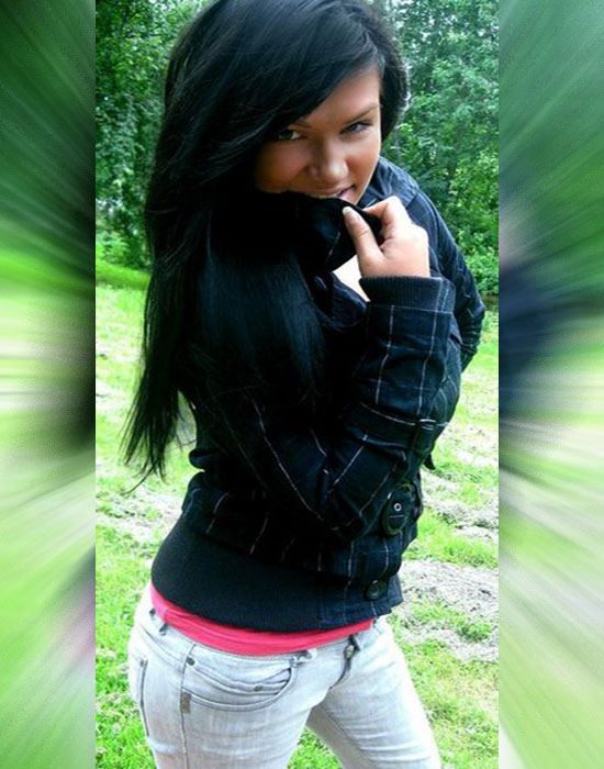 Elza (25 ans, Cannes)